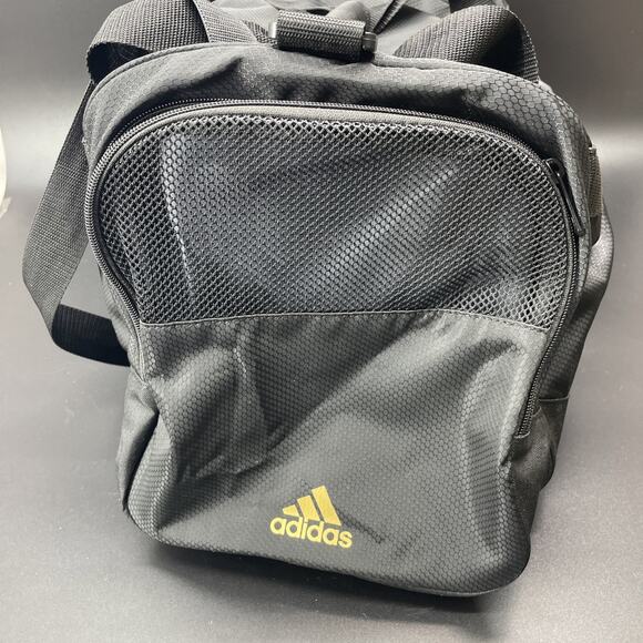 Adidas Defender Duffle Bag Gym Athletic Workout Black/Gold 21x11x11 Medium Size - Picture 3 of 11